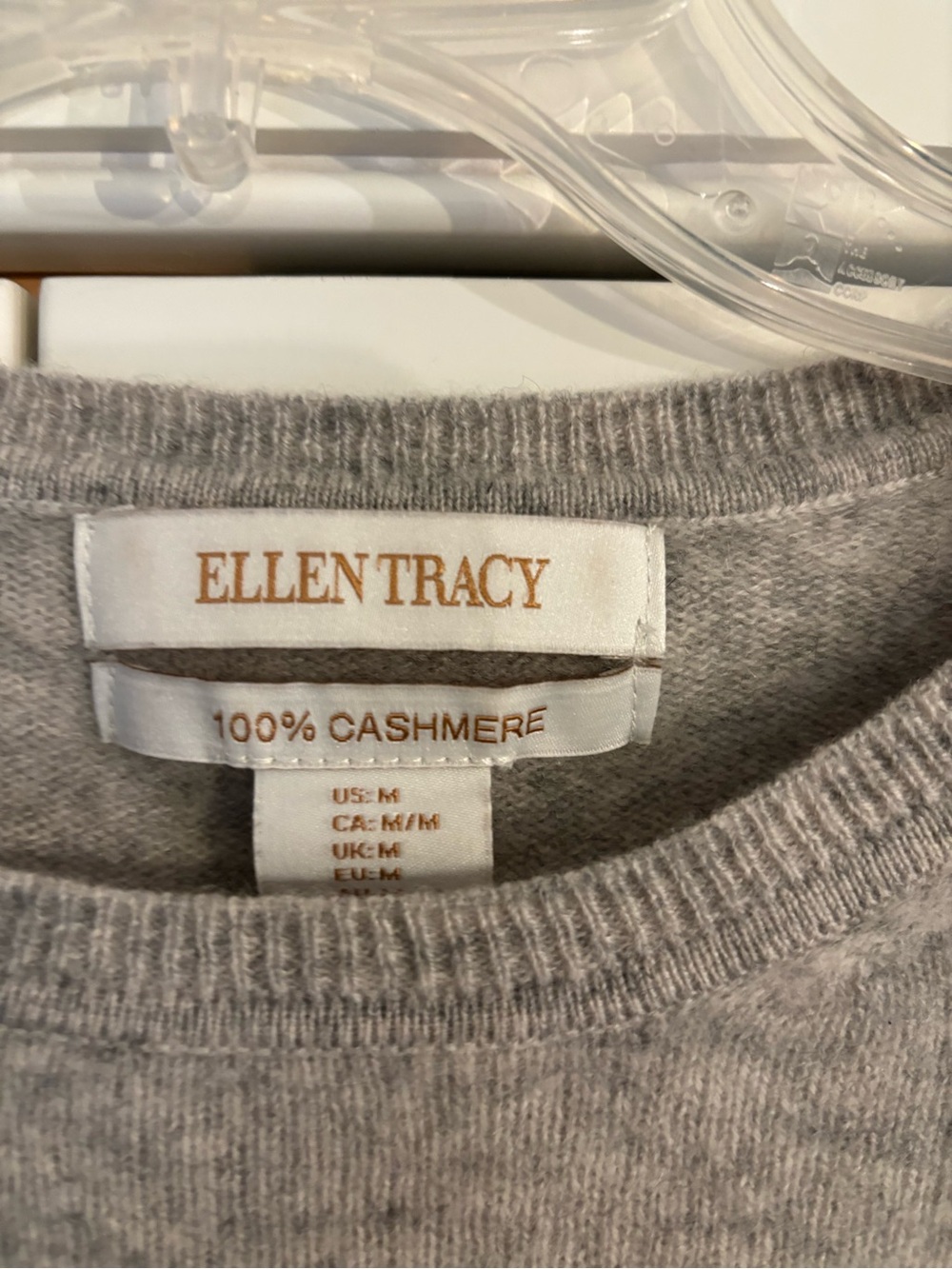 100% cashmere gray Sweater - Picture 3 of 4